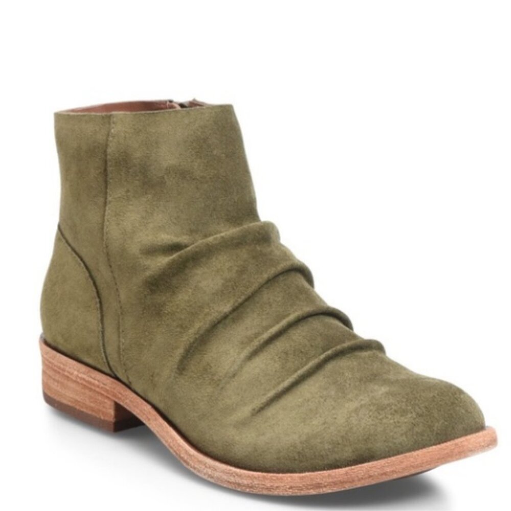 KORK-EASE GIBA OLIVE SUEDE BOOTIES SZ 10M - Picture 1 of 9